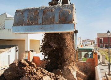 Quelles sont les différentes méthodes de démolition utilisées dans l’industrie de la construction ?