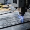 La gravure et le marquage de pièces grâce à la découpe laser