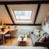 Optimisation espace petit studio sous toiture