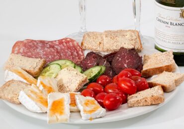 Traiteur séminaire : buffet chaud ou box individuelle, que choisir ?