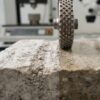 Résistance de béton à l’usure : le rôle crucial du vernis