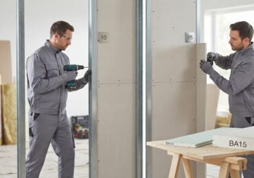 Placoplâtre BA10 ou BA15 : dans quels cas spécifiques les utiliser ?