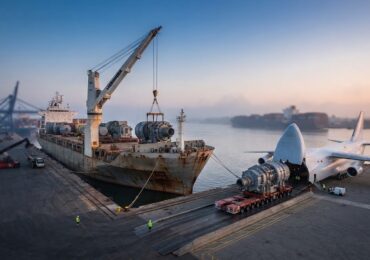 Affrètement de navires et de charters aériens pour les cargaisons hors normes
