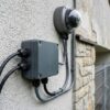 Boîte de jonction étanche pour une installation filaire extérieure d’une caméra de surveillance