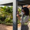 Les garanties fabricants et la tenue du thermolaquage sur une pergola alu